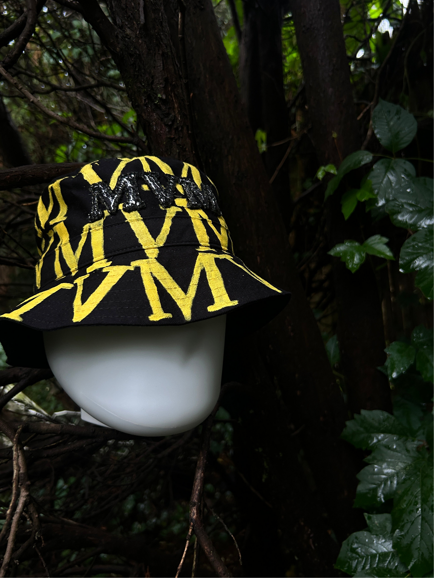 MOCASAIC “Monticola” Bucket Hat