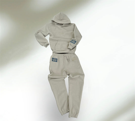 MVM Embroidered Pullover Set (BONE)