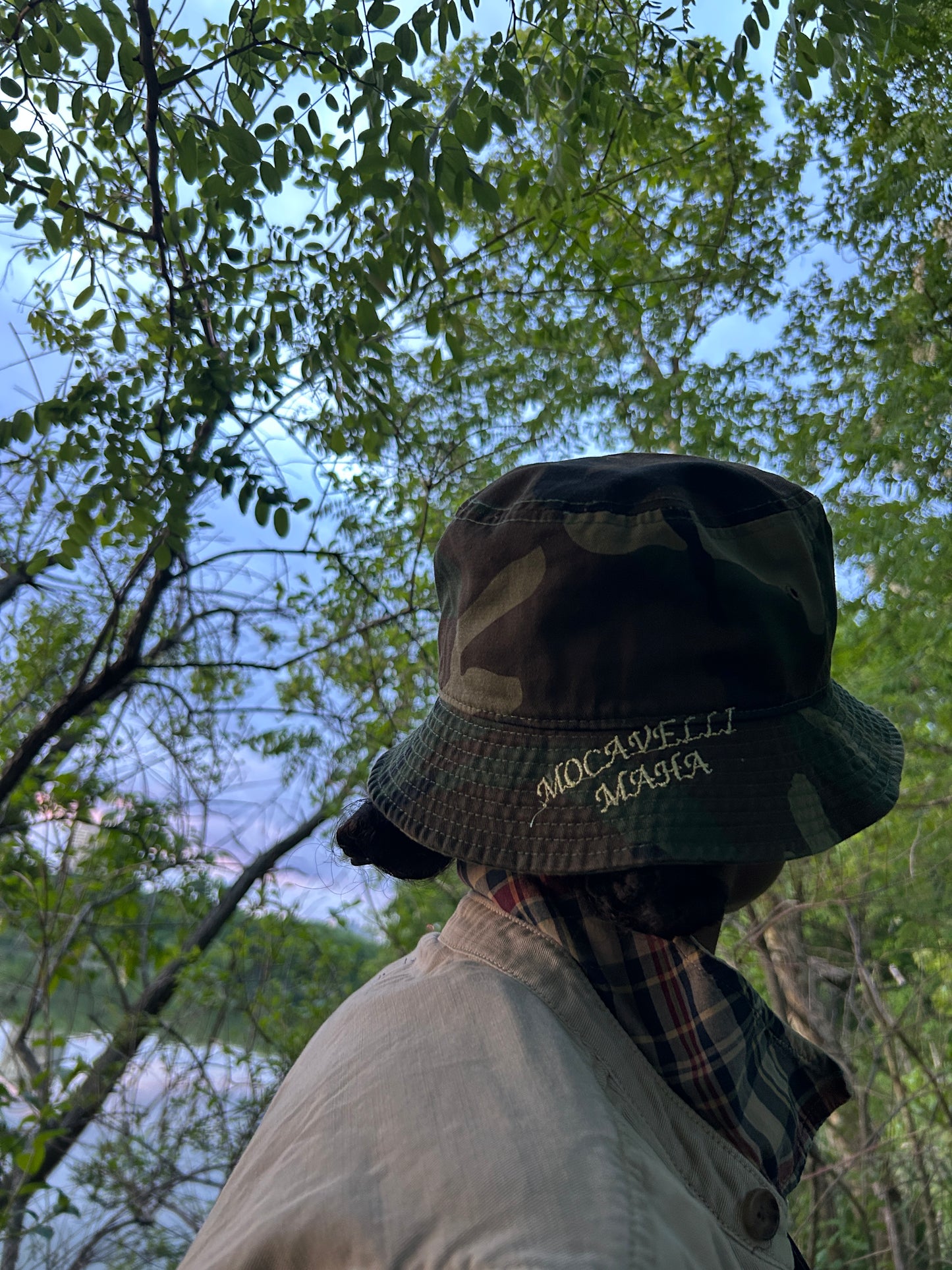 Mahanians Beaded Bucket Hat (CAMO)